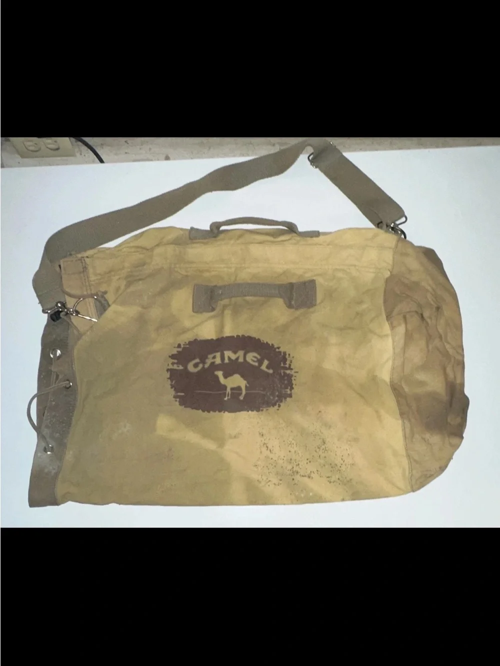 Camel Khaki Canvas Duffel Bag - Men's Travel Shoulder Bag